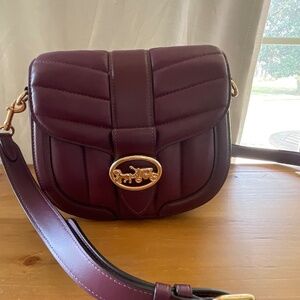 🎀Coach Georgie Quilted Saddle Bag